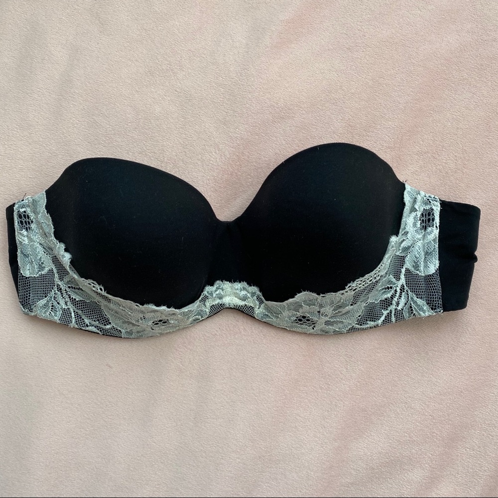 Victoria’s Secret Strapless Bra